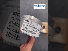 جهاز استشعار ضوئي كهربائي SICK W250-2 WSE250-2P2431