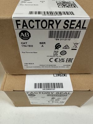 1794-OB32P Allen Bradley Flex I/O وحدة الخروج المنفصلة المحمية إلكترونياً
