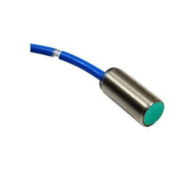 NCB5-18GM40-N0 PEPPERL FUCHS جهاز استشعار محفز للحاجز المعزول