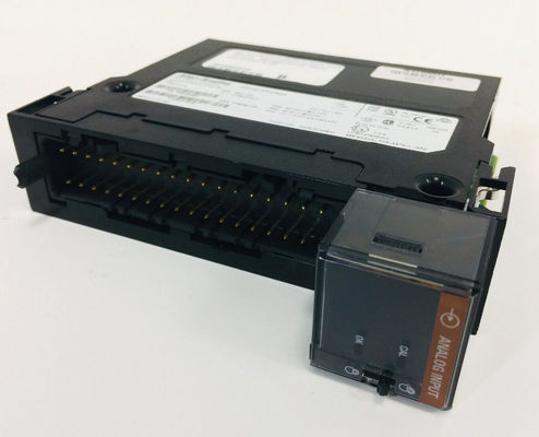 1756-IF16 ALLEN BRADLEY ControlLogix 16 نقطة A/I وحدة تخزين درجة حرارة -40 °C-85 °C--