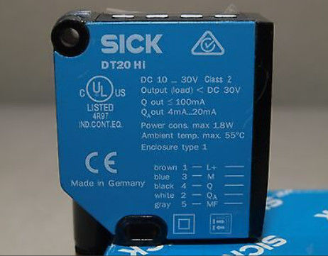 أجهزة استشعار المسافة الليزرية SICK DT20 Hi DT20-P244B 24.3 ملم x 72.4 ملم x 54.1 ملم