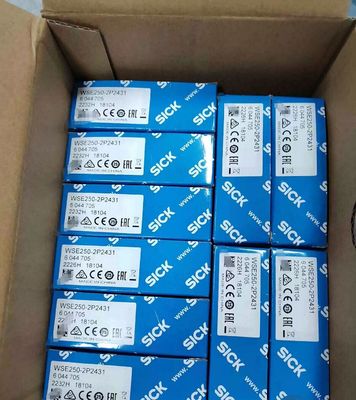 جهاز استشعار ضوئي كهربائي SICK W250-2 WSE250-2P2431
