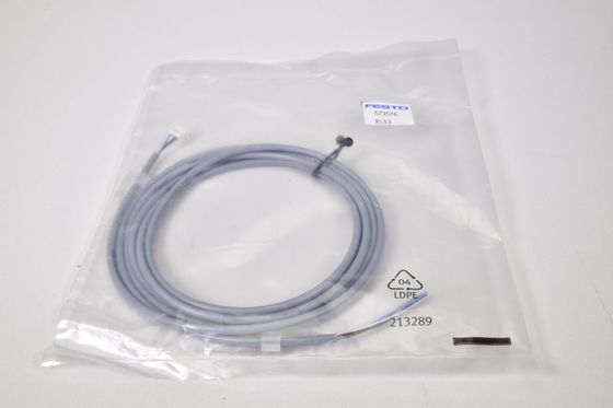 كابل الاتصال فيستو NEBS-L1G4-K-2.5-LE4 مع حامل العلامة