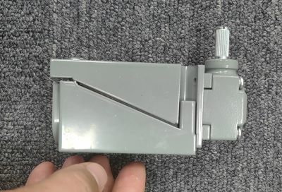 ALLEN BRADLEY 802T-ATP معالج 1 GHz 2GB فلاش داخلي و 32 GB فلاش موسع للصناعية