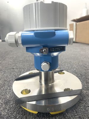 جهاز استشعار الضغط من سلسلة Endress+Hauser Cerabar PMC51B ، 1.5psi Min ، 600psi Max ، مطلق ، قراءة مقياس