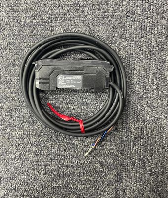 جهاز استشعار ألياف ضوئية رقمية من نوع KEYENCE FS-N11P مع خروج PNP