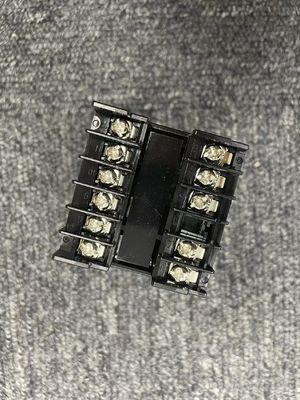 أومرون E5CC-QX2A M-800 جهاز تحكم في درجة الحرارة PID مع 16 مخرجات رقمية 0.4 كجم