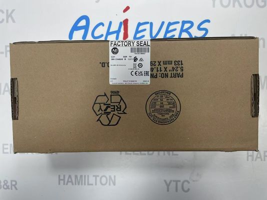 وحدة تحكم قابلة للبرمجة Allen-Bradley 2080-LC30-48QWB فئة الجهد الكهربي 120/240 فولت تيار متردد