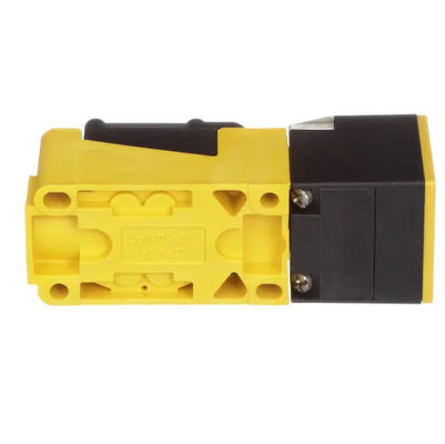 مستشعر القرب من الكتلة الداخلية Turck NI40U-CP40-VP4X2 للتثبيت الدقيق غير السريع