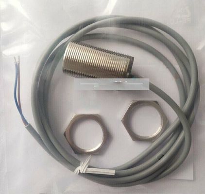 مفتاح حثي Siemens 3RG4014-0CD00 مع حماية دخول IP66/67 ونطاق قياس أقصى يبلغ 1300 ملي بار 522 بوصة ماء