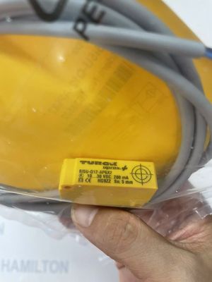 مستشعر حثي Turck BI5U-Q12-AP6X2