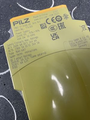 مرحل أمان إيقاف الطوارئ PILZ PNOZ X1