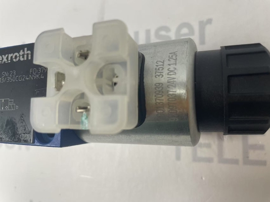 بوسخ ريكسروث R900052392 صمام الأنابيب القصيرة الاتجاهية BSW000R استراتيجية التسهيل المرور المنخفض ومرشح المنحنى S