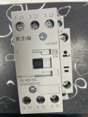 وحدة مساعدات قواطع Eaton DIL M25-10C