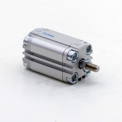 أسطوانة Festo Compact ADVU-32-40-P-A