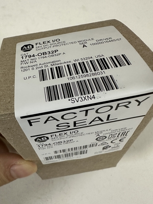 وحدة إخراج Allen-Bradley 1794-OB32P