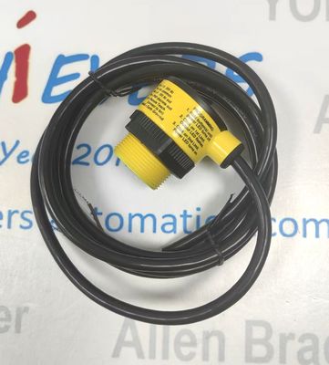 جهاز الاستشعار الضوئي U-GAGE T30