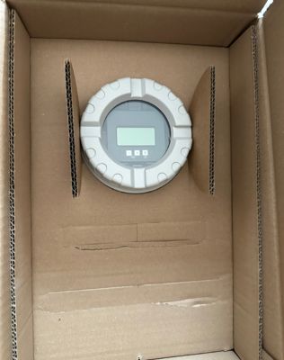 جهاز إرسال مستوى الموجات فوق الصوتية Prosonic FMU40-ANB2A4 من Endress Hauser للصناعات