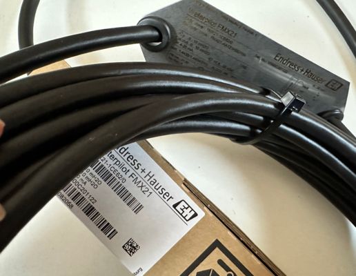 Endress Hauser FMX21-1CE62/0 جهاز نقل مستوى هيدروستاتيكي مع خلية قياس سيراميكية