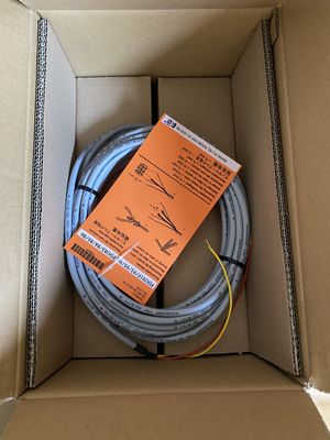 Endress Hauser FDU91 - RG2AA هو مسبار مستوى الموجات فوق الصوتية