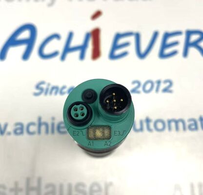 جهاز استشعار بالموجات فوق الصوتية لـ Pepperl+Fuchs UCC1000-30GM-IUR2-V15