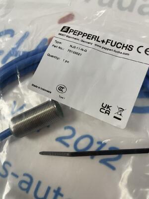 Pepperl Fuchs NJ2-11-NG مستشعر القرب الاستقرائي عالي الدقة