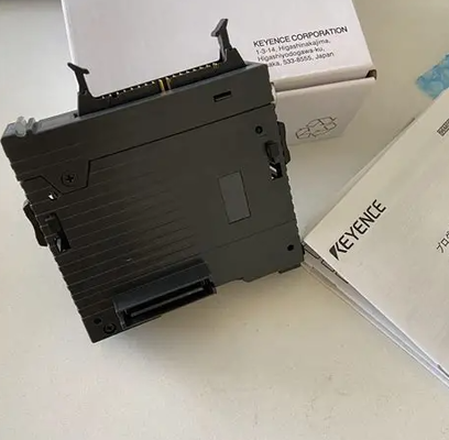 وحدة توسيع الإدخال الرقمي Keyence KV-C32XC بـ 32 نقطة
