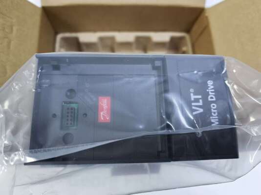 دانفوس 132F0018 VLT FC51 Micro Drive محرك التردد المتغير