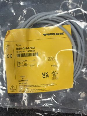 مستشعر القرب من الكتلة الداخلية Turck NI40U-CP40-VP4X2 للتثبيت الدقيق غير السريع